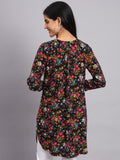 Women Black & Pink Floral Printed Kurti