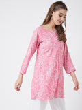 Women Rayon Pink Floral Printed Straight Kurti