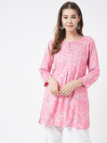 Women Rayon Pink Floral Printed Straight Kurti