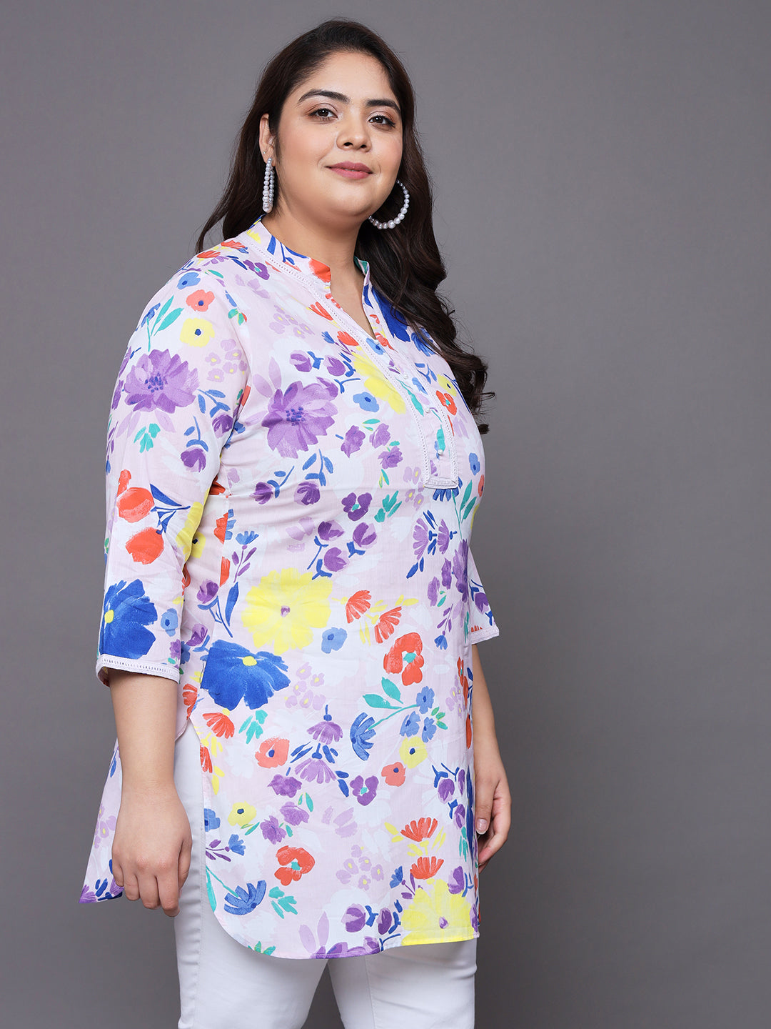 Women Plus Size Multi Floral Printed Pure Cotton Kurti