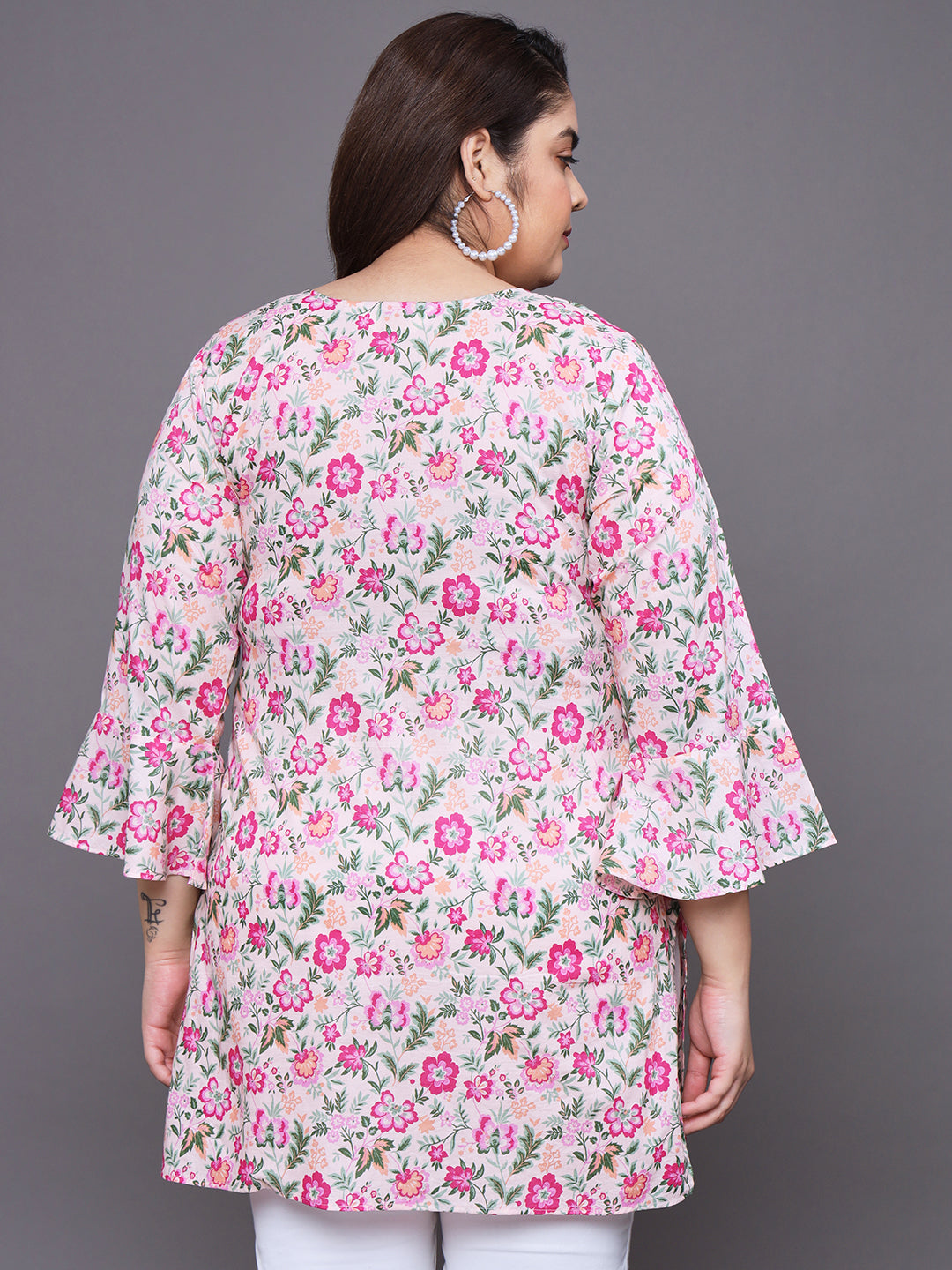 Women Plus Size Multicolor Floral Printed Pure Cotton Kurti