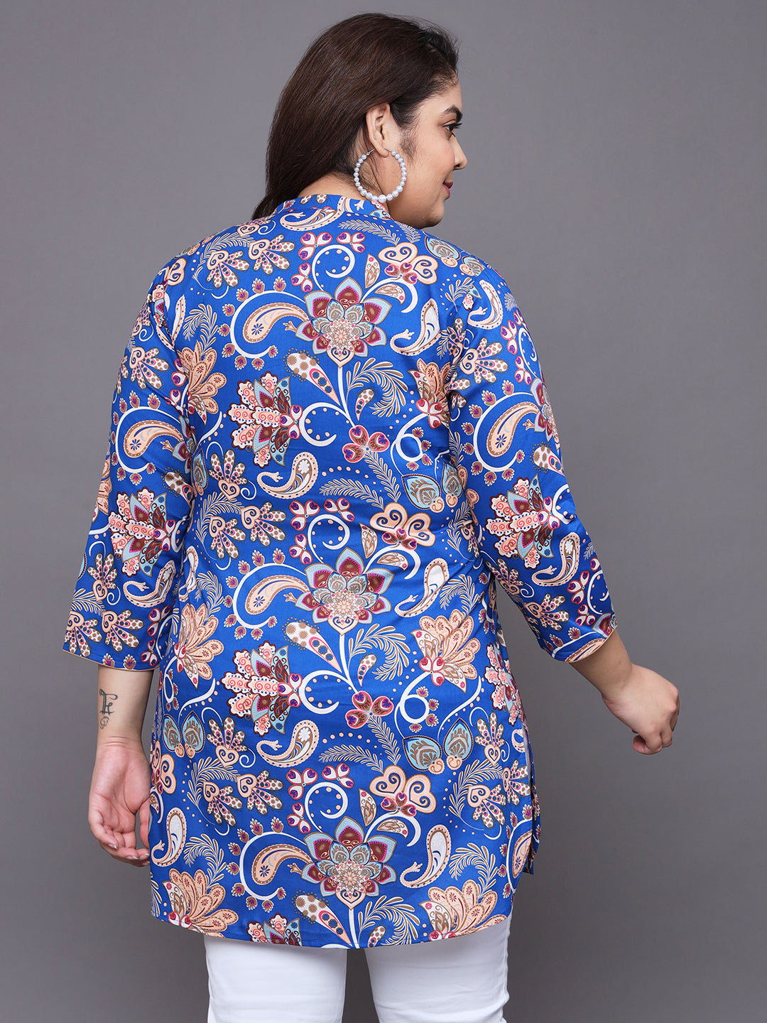 Women Plus Size Blue Floral Printed Pure Cotton Kurti