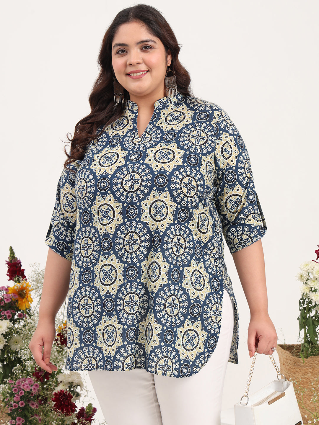 Women Plus Size Pure Cotton Multicolor Floral Printed Kurti