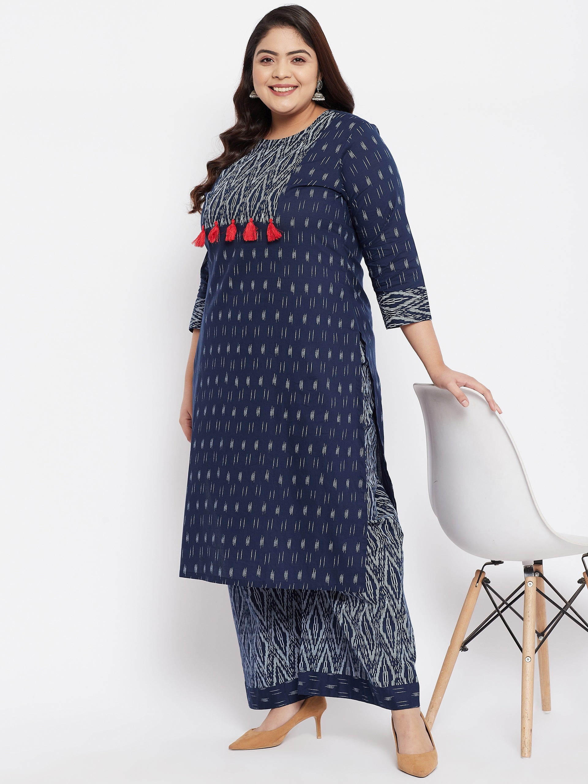 Women Plus Size Pure Cotton Indigo Printed Kurta with Palazzo