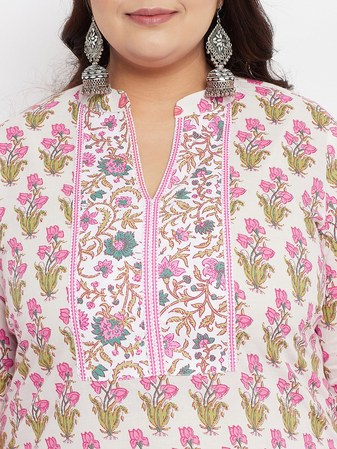 Women Plus Size Cotton Cream Floral Printed Kurta with Palazzo
