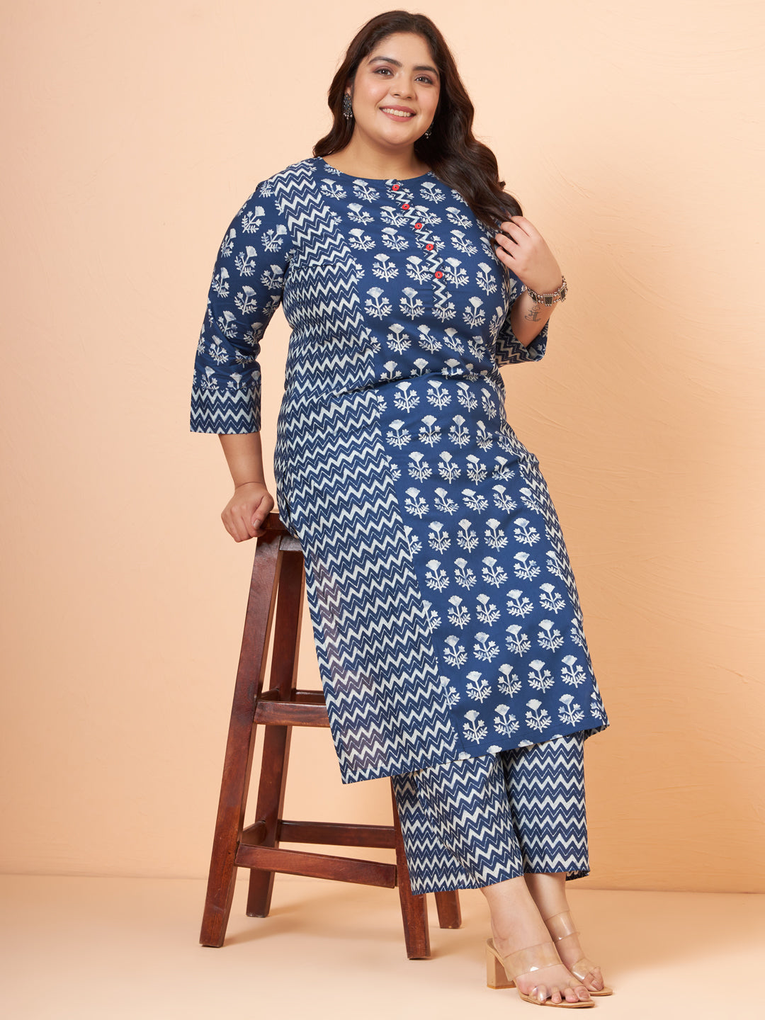 Women Plus Size Indigo Printed Pure Cotton Kurta with Palazzo