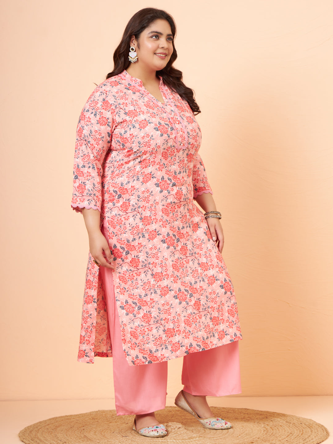 Women Plus Size Peach Floral Printed Kurta & Palazzo