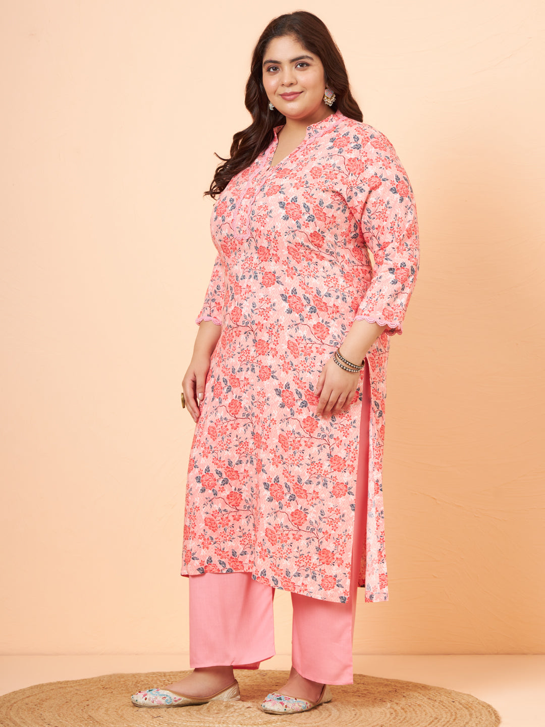 Women Plus Size Peach Floral Printed Kurta & Palazzo