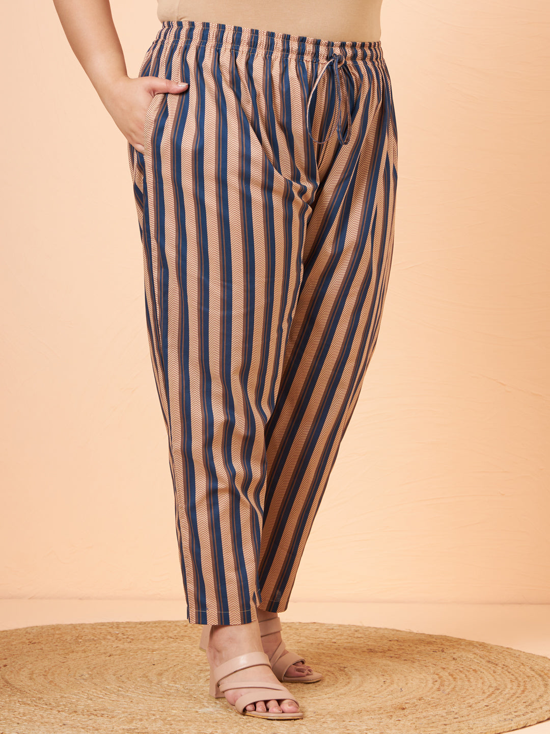 Women Plus Size Pure Cotton Blue Printed Shirt with Pyjama Co-Ord Set