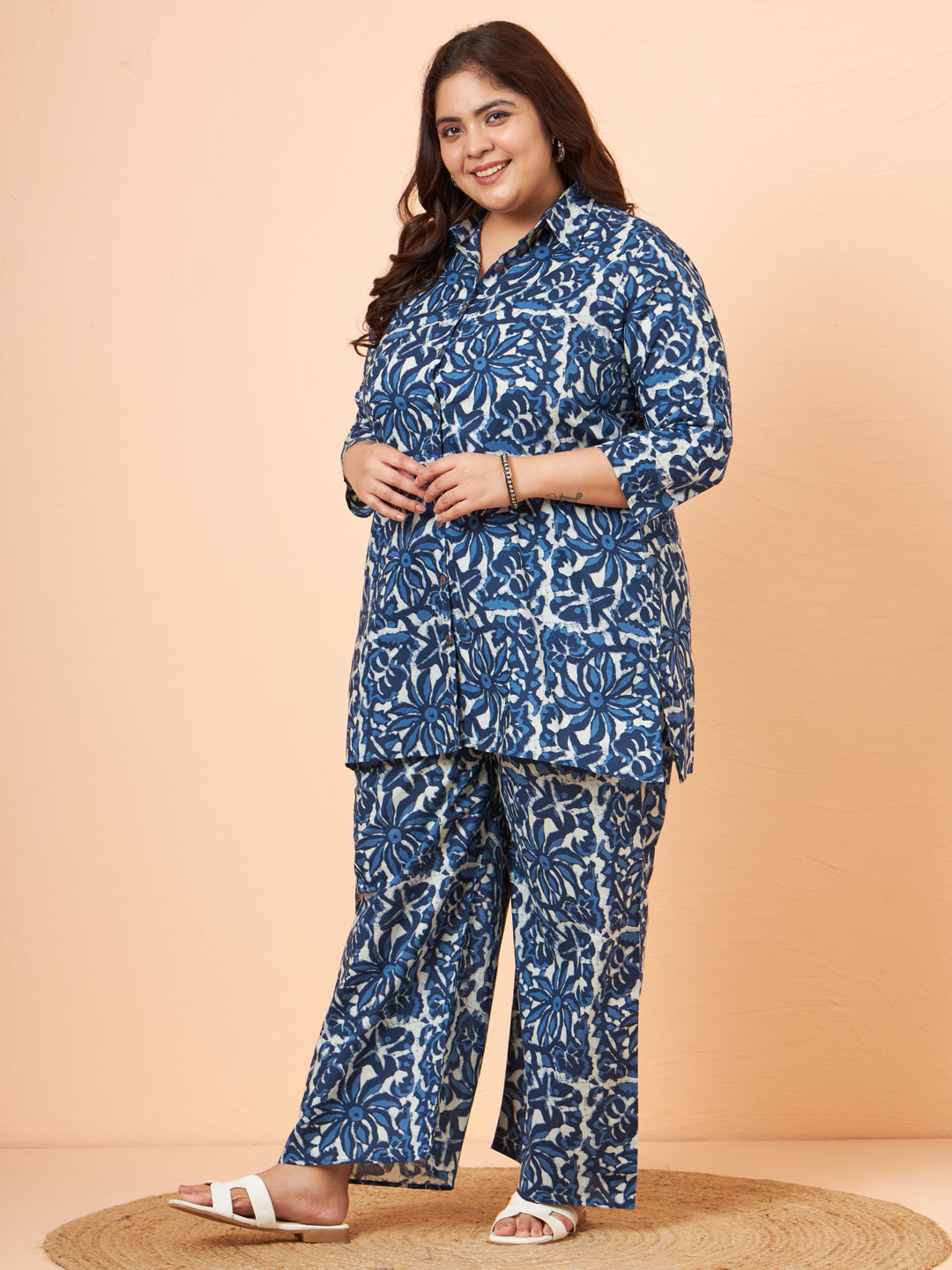 Women Plus Size Pure Cotton Blue Printed Shirt with Palazzo Co-Ord Set