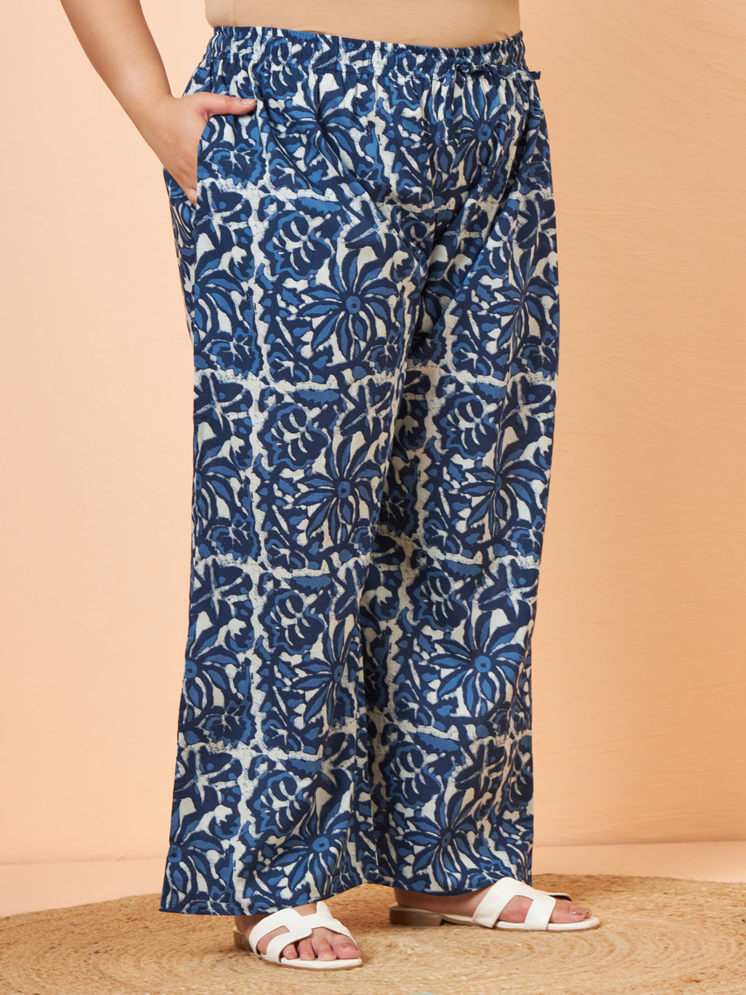 Women Plus Size Pure Cotton Blue Printed Shirt with Palazzo Co-Ord Set