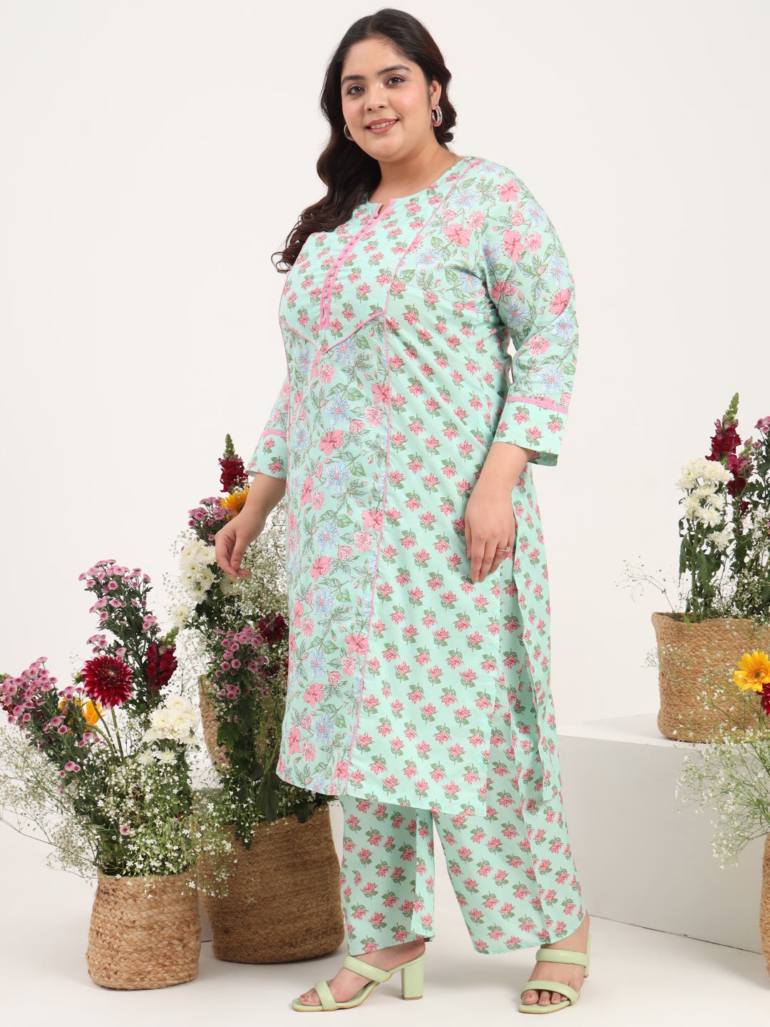 Women Plus Size Pure Cotton Green Floral Printed Kurta with Palazzo
