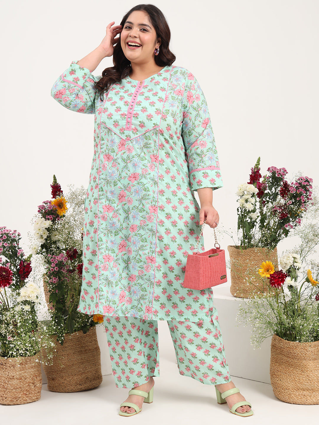 Women Plus Size Pure Cotton Green Floral Printed Kurta with Palazzo