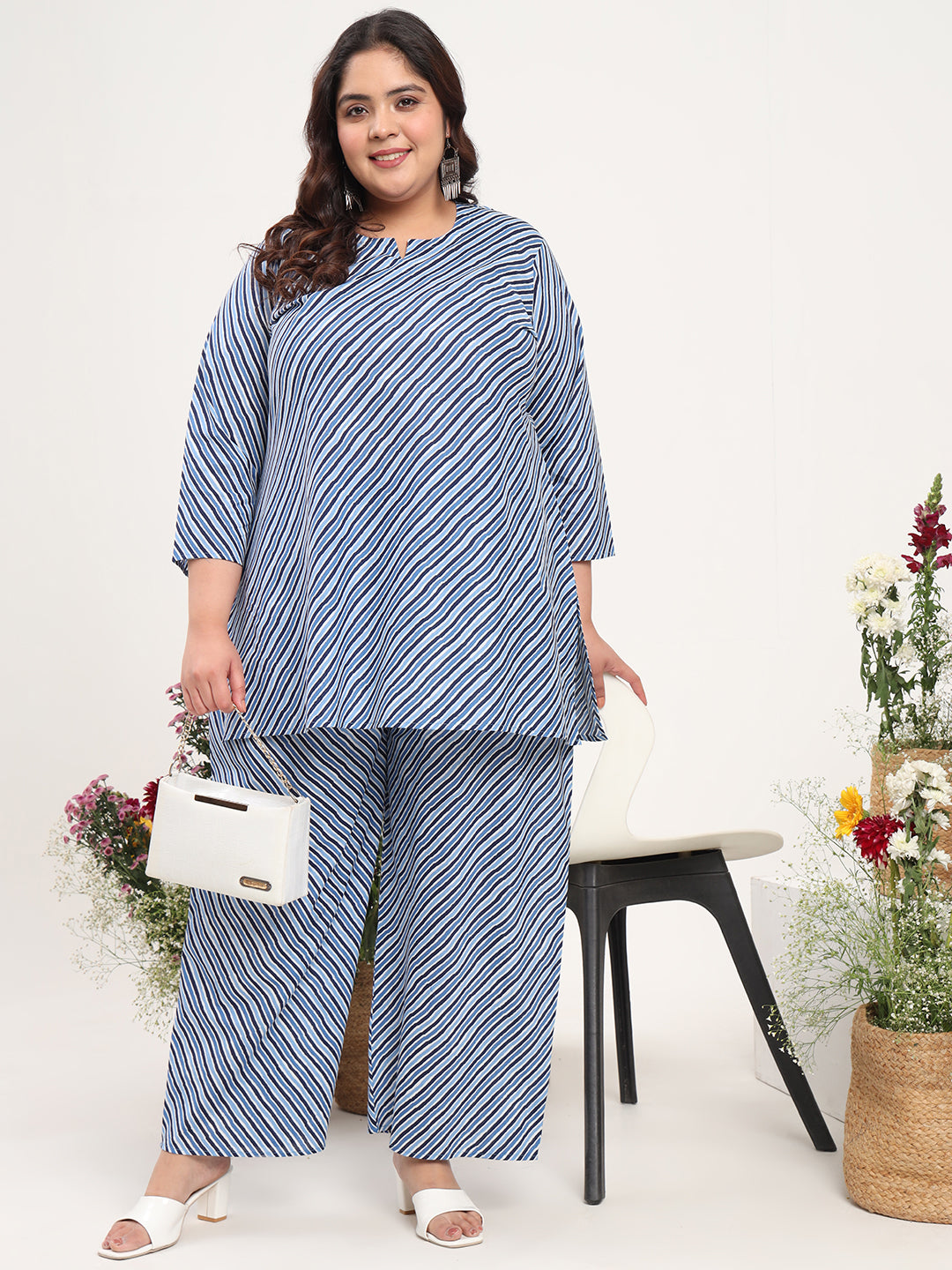 Women Plus Size Pure Cotton Blue Striped Tunic with Palazzo Co-ord Set