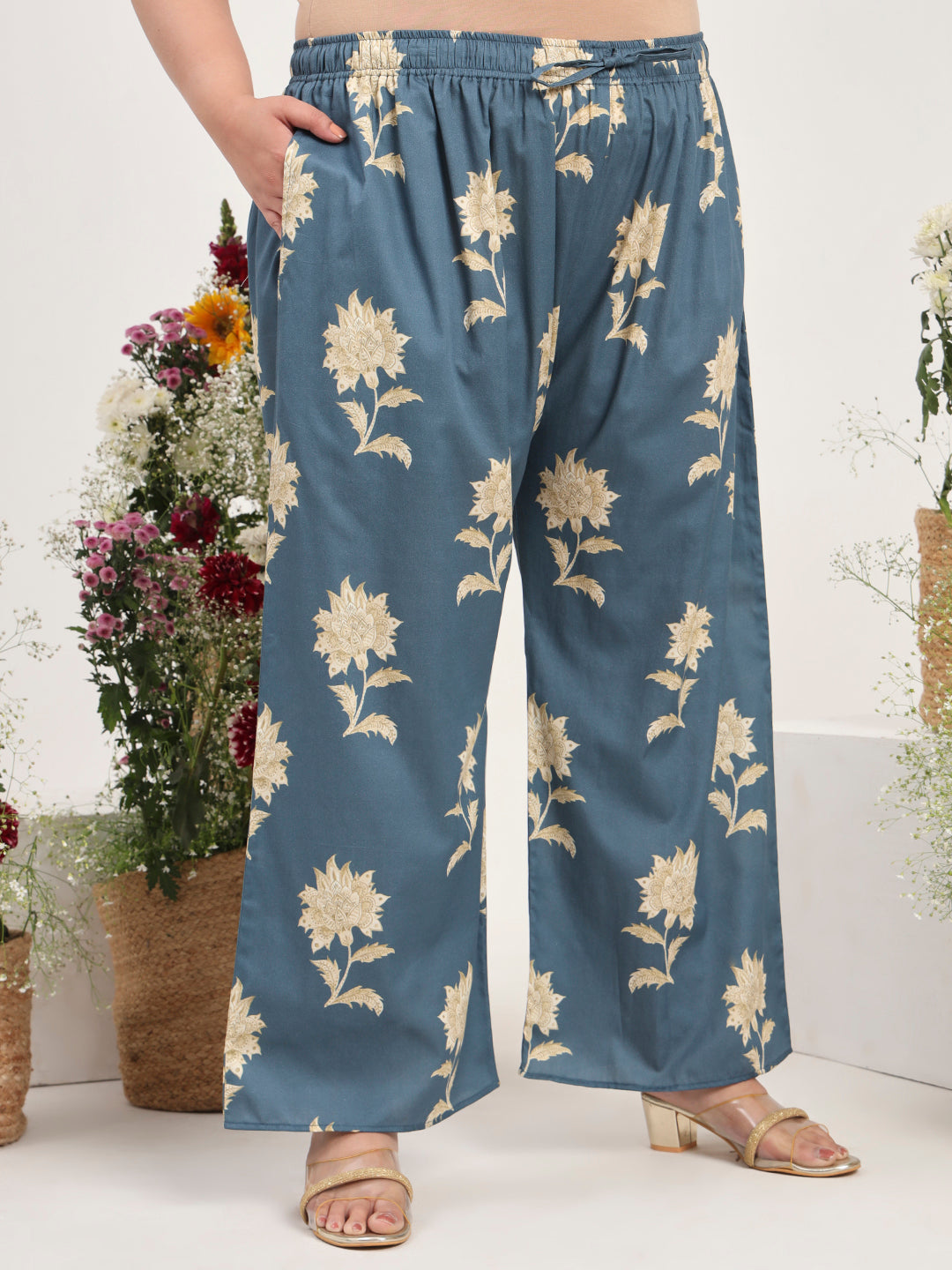 Women Plus Size Cotton Satin Grey Floral Tunic with Palazzo Co-ords