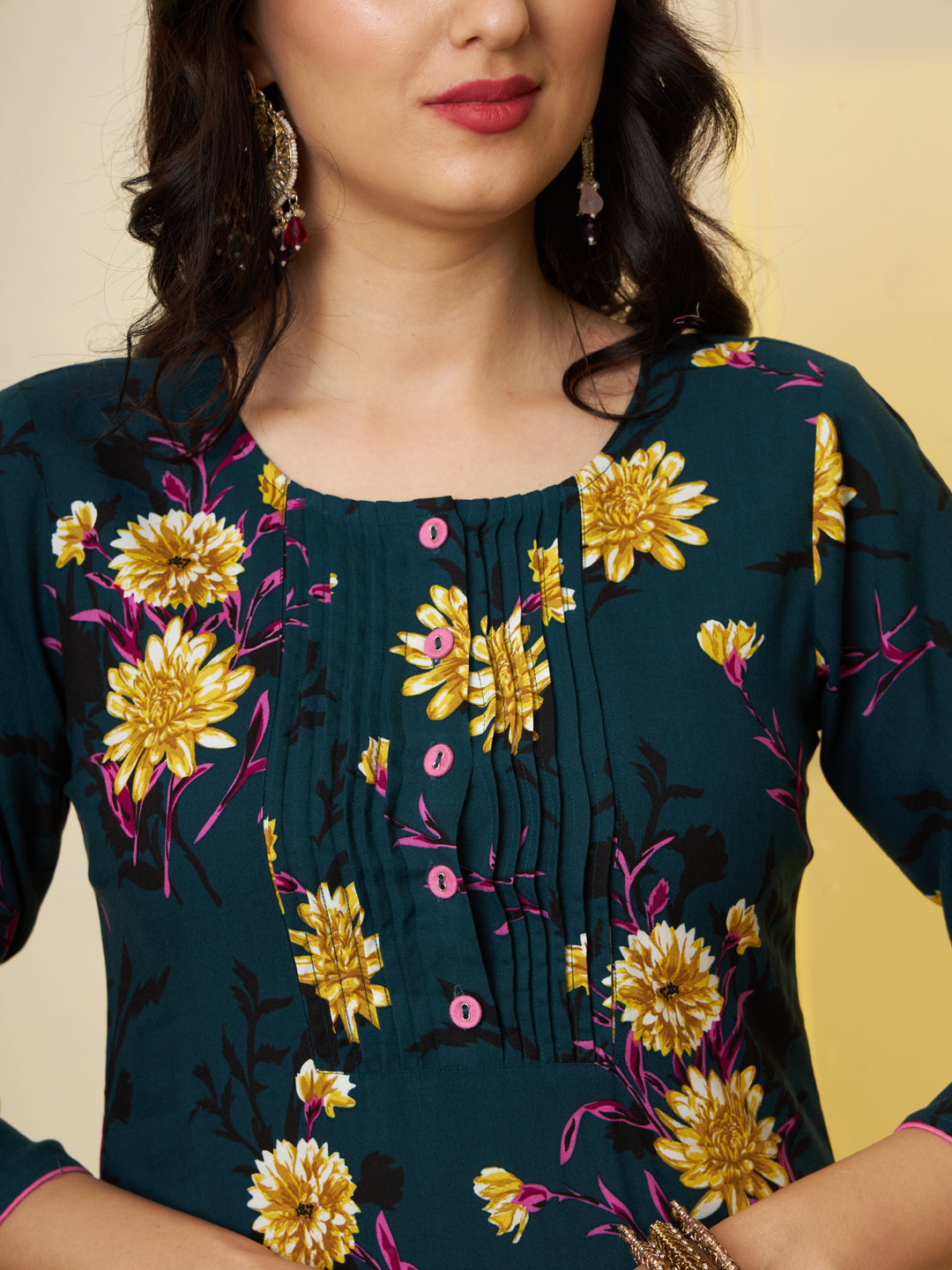 Women Rayon Dark Green Floral Printed Kurta & Palazzo With Cotton Dupatta