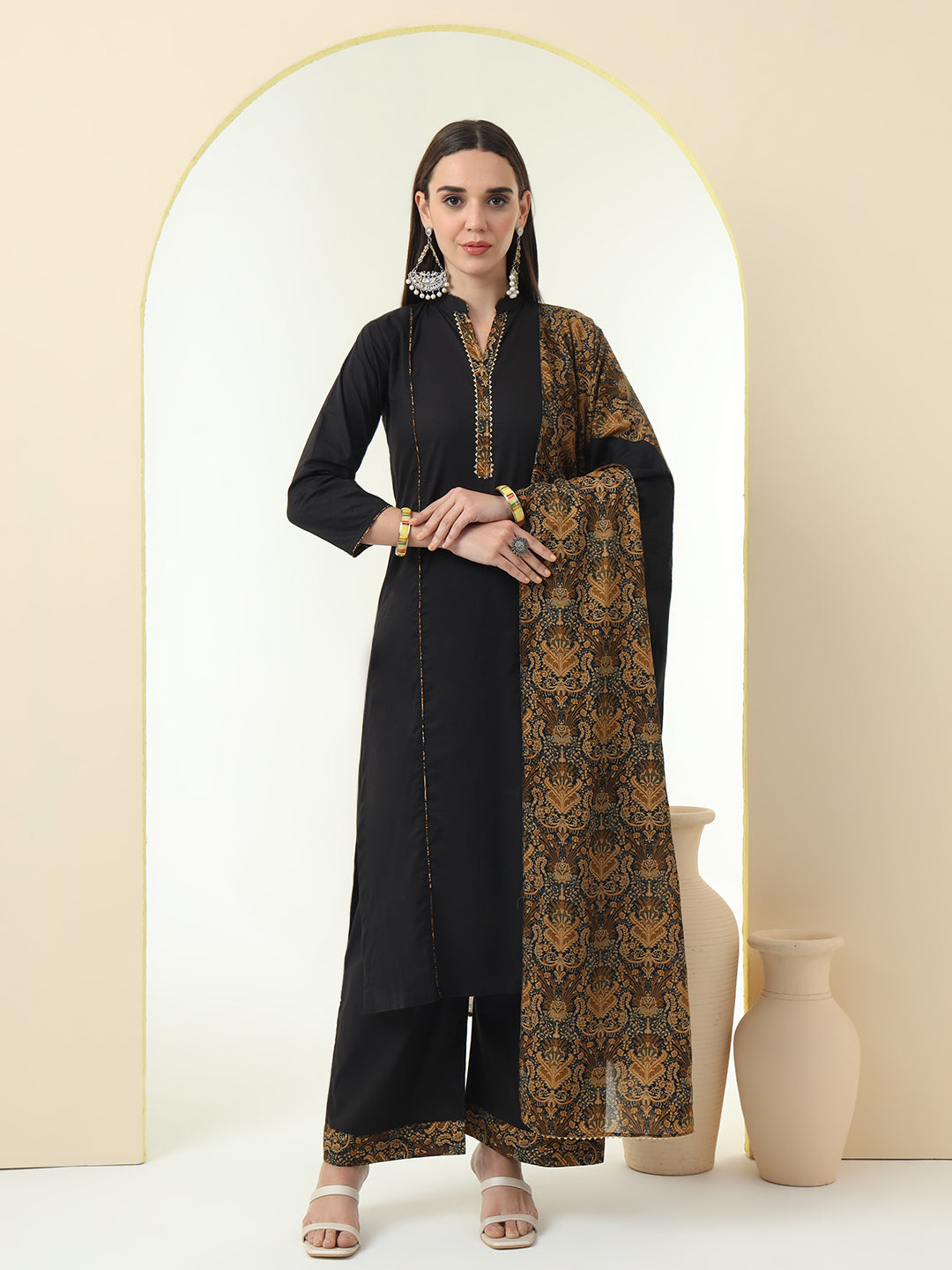 Women Pure Cotton Black Kurta & Palazzo with Printed Dupatta