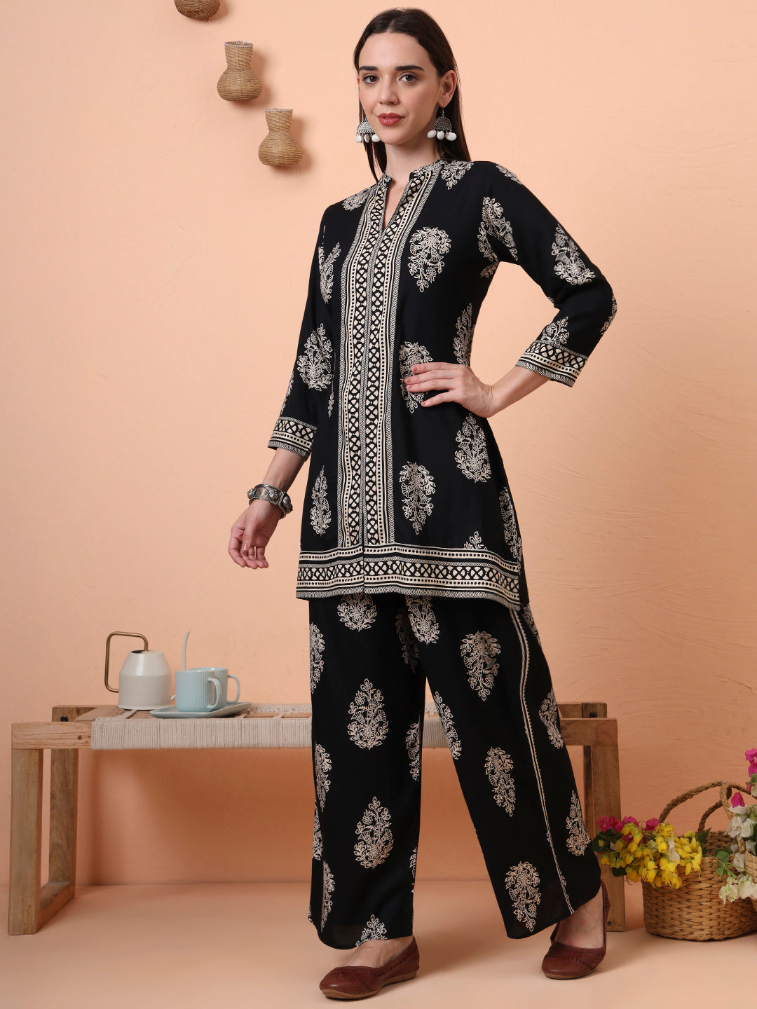 Women Rayon Black Printed Tunic with Palazzo Co-ord Set
