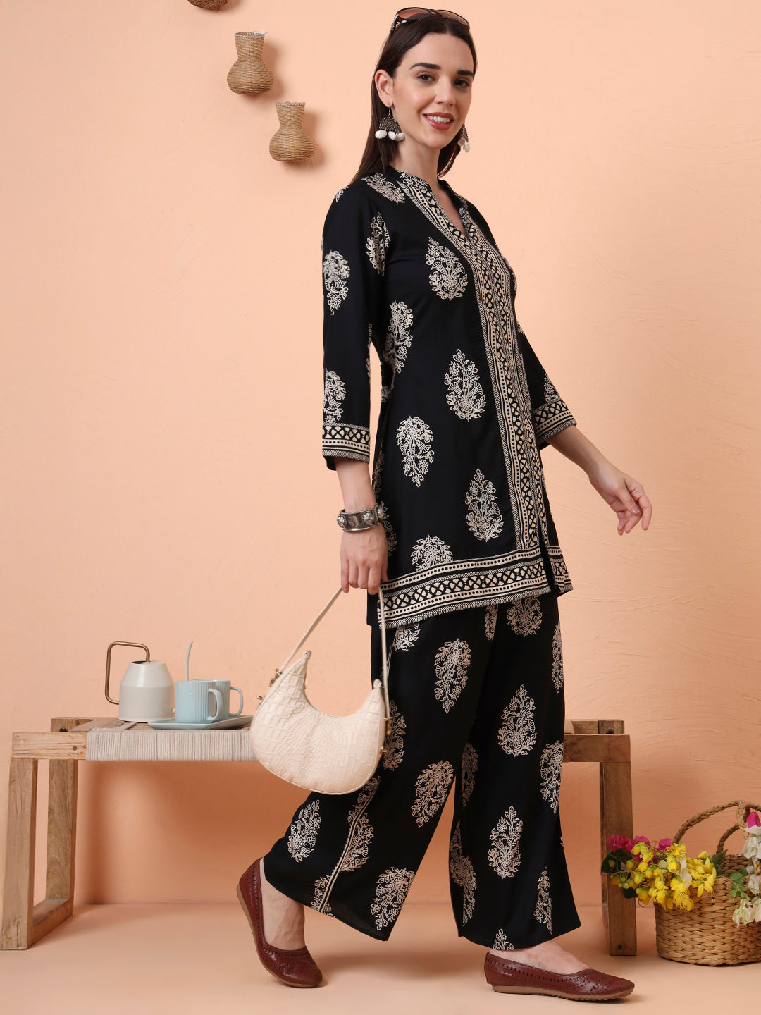 Women Rayon Black Printed Tunic with Palazzo Co-ord Set