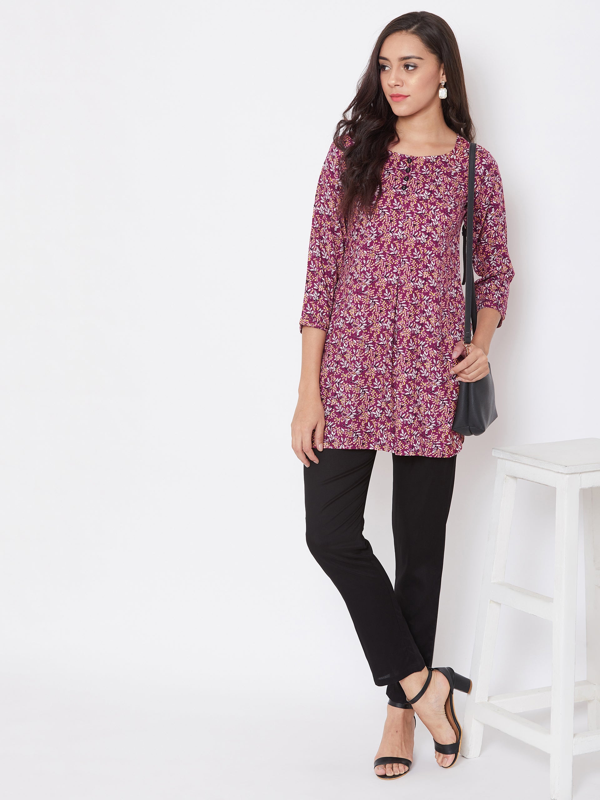 Women Rayon Maroon & White Floral Printed Kurti