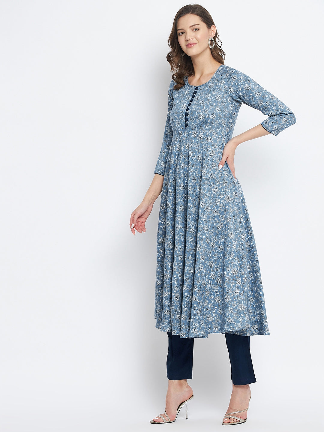 Women Rayon Blue & White Printed Flared Kurta