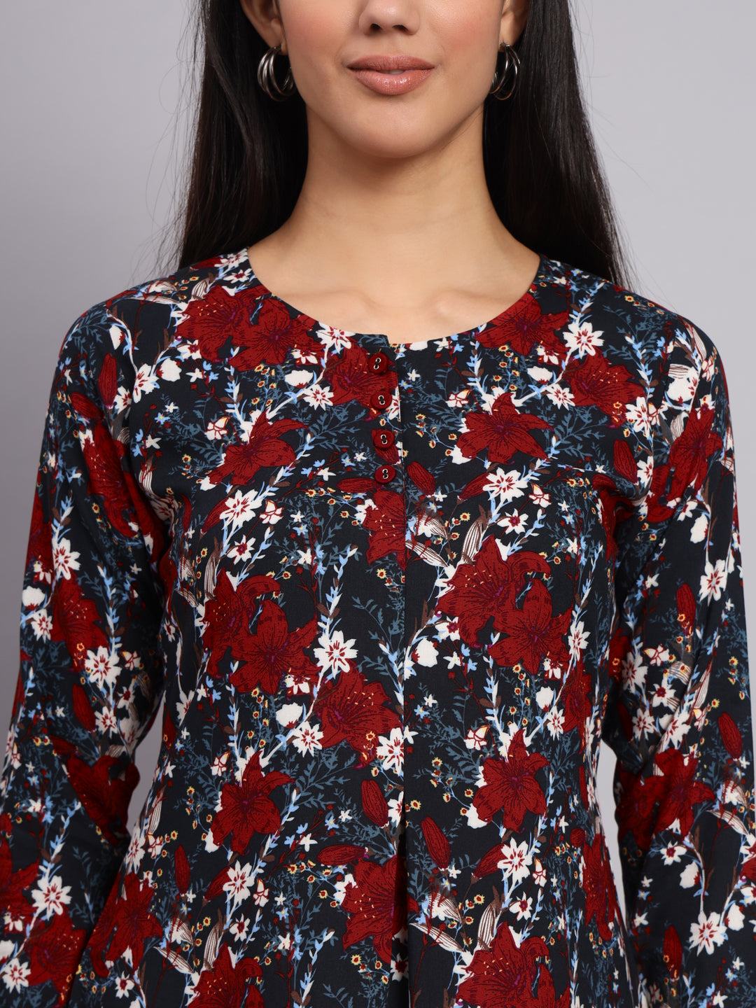 Women Grey & Red Floral Printed Kurti