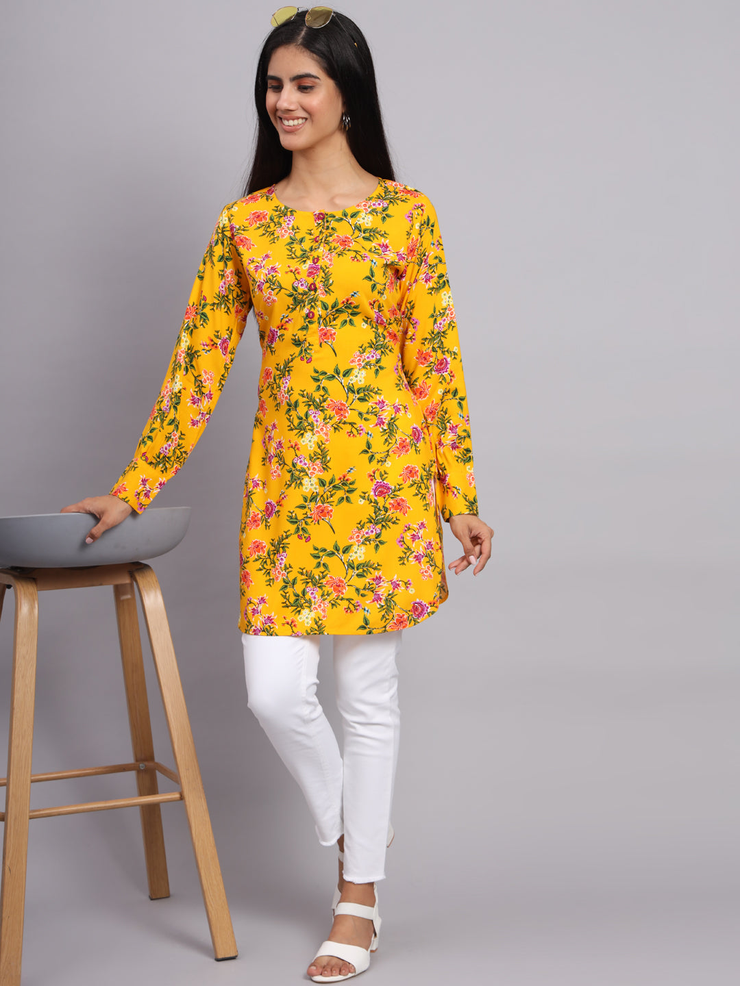 Women Yellow & Green Floral Printed Kurti