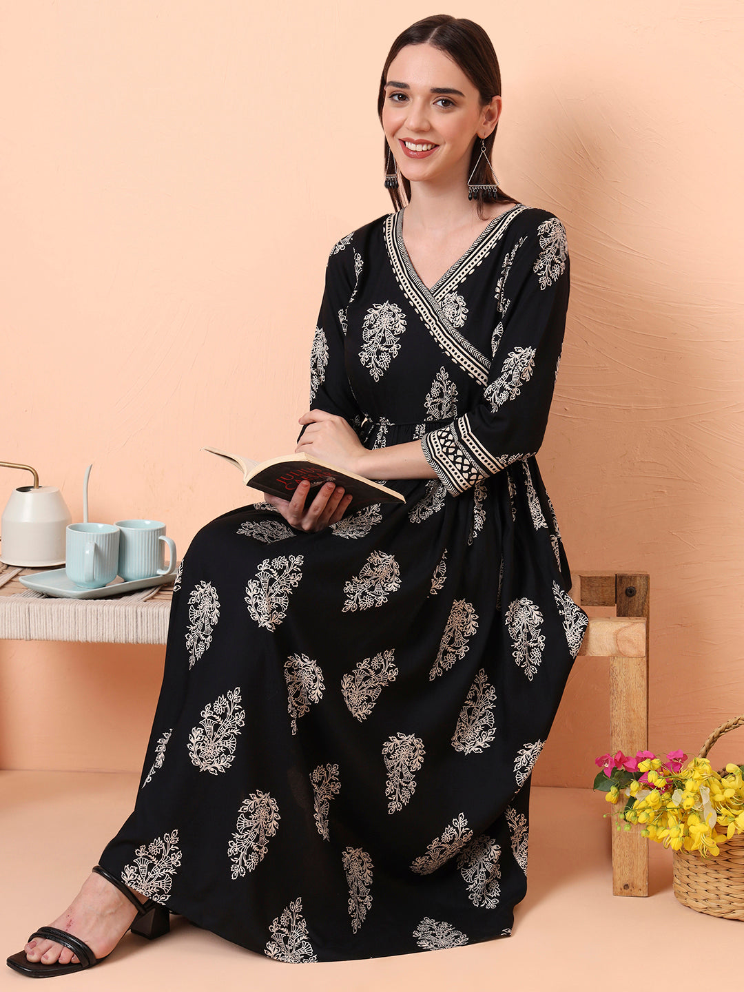 Women Black Floral Printed Pure Cotton Angrakha Kurta