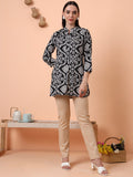 Women Black & White Printed Pure Cotton Kurti