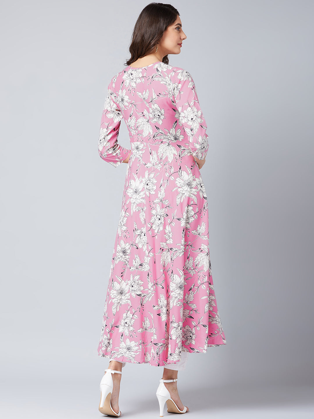 Women Rayon Pink Floral Printed Flared Kurta