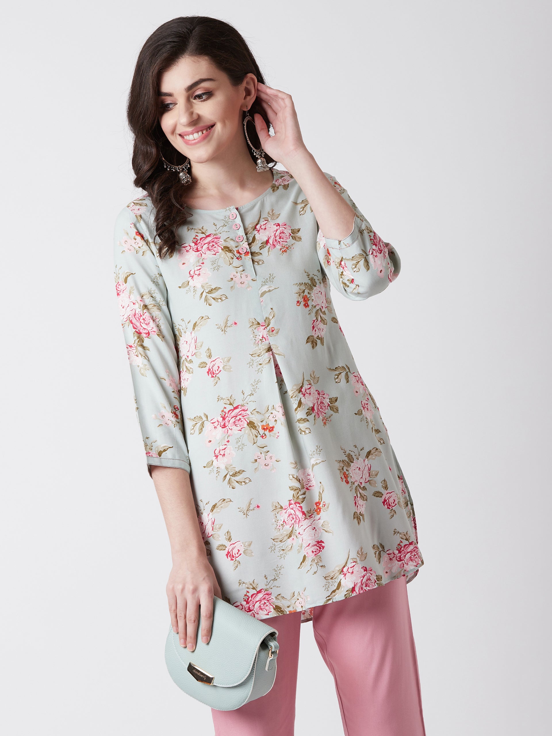 Women Rayon Sage Green & Pink Floral Printed Kurti